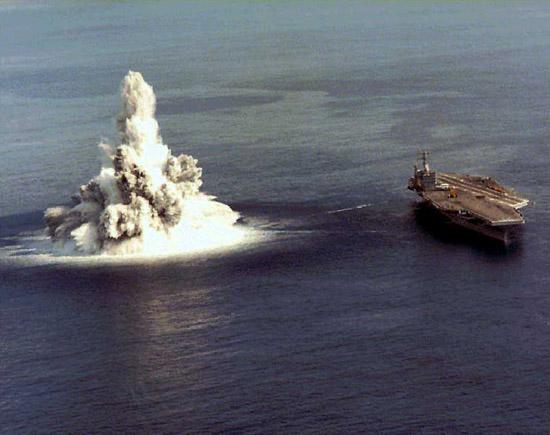 东风21D为何能打击航母，解析其技术原理与优势，东风21D导弹技术解析，为何能精准打击航母？优势揭秘！