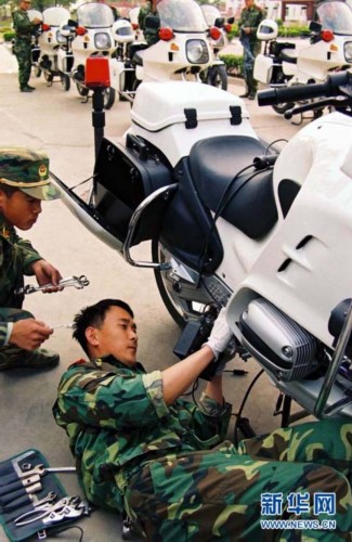 国宾护卫队,警察还是武警?解析其职责与身份,国宾护卫队的职责与身份解析,警察还是武警?