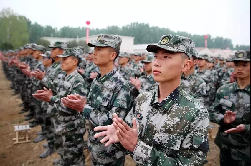 新时代军事变革