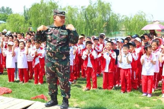 揭秘震撼的军事盛宴,2014朱日和军演视频解析,揭秘震撼军事盛宴,朱日和军演深度解析视频回顾