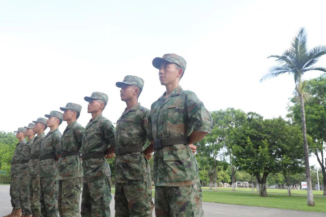 探究为何不应全体换装星空迷彩，探究为何不应全面换装星空迷彩的原因