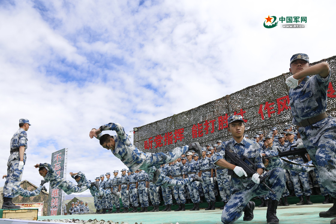 空降兵之歌，英勇无畏的赞歌，英勇无畏的空降兵之歌赞歌