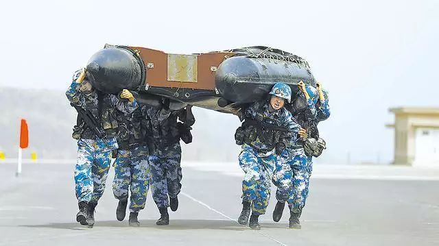 吉布提中国基地能否停靠055型驱逐舰的研究与探讨,吉布提中国基地与055型驱逐舰的对接探讨