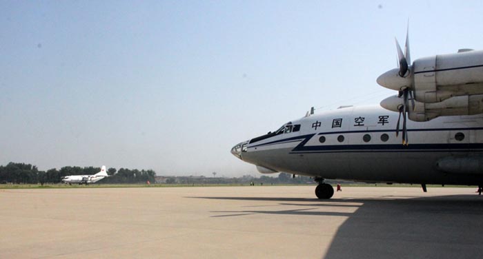 中国空军一号飞机图片,历史、现状及其意义,中国空军一号飞机,历史、现状与意义探究