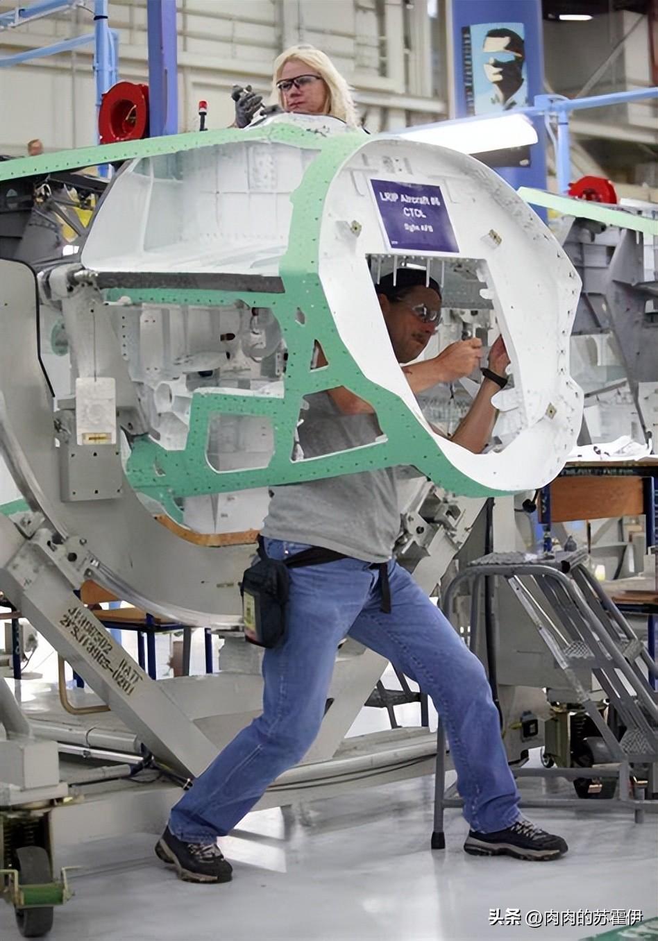 歼-20隐形战机介绍,歼-20隐形战机揭秘,中国顶尖战斗力的代表