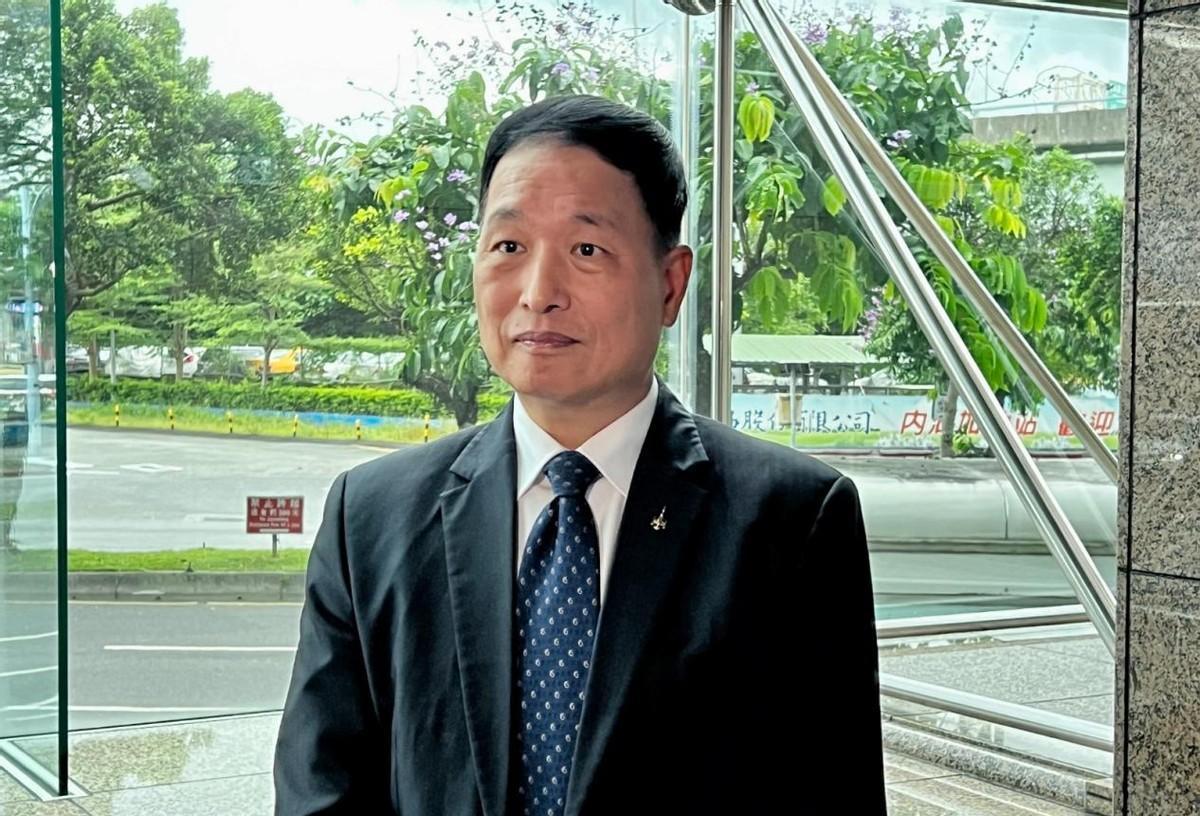 第8艘071型船下水，中国海军力量的新里程碑，中国海军新里程碑，第8艘071型船下水