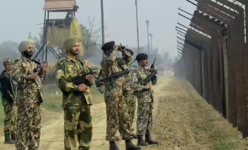 张召忠谈航母,可怕的威力与复杂的挑战,张召忠谈航母,威力与挑战的复杂交织