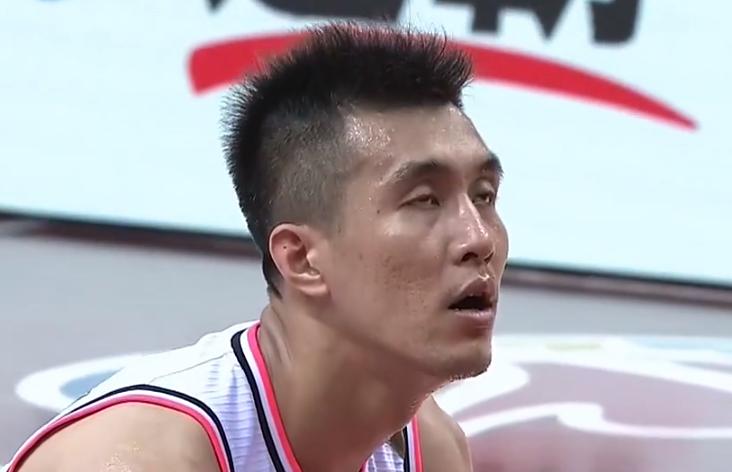 王中王一肖与梦想起航的103期之旅，王中王一肖，梦想起航的第103期旅程