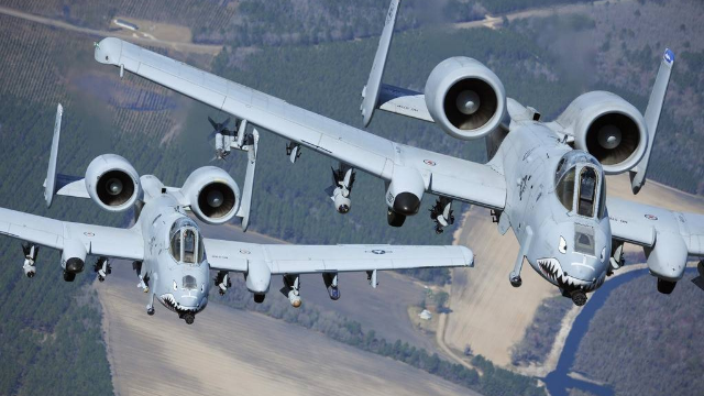 美国新一代A-10攻击机,空中力量的锐利獠牙,美国新一代A-10攻击机,空中力量的锐利獠牙