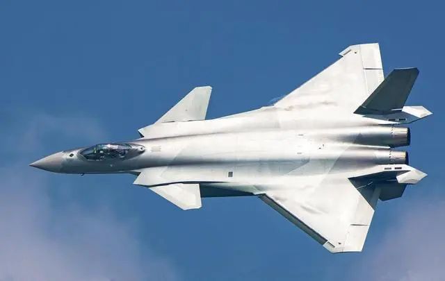 歼-16隐身截面积,深度解析中国新一代战斗机的技术革新与战略价值,歼-16隐身截面积深度解析,中国新一代战斗机的技术革新与战略地位揭秘