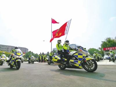 国宾护卫队大队长高峰,护卫荣耀,铸就传奇,国宾护卫队大队长高峰,护卫荣耀,传奇铸就