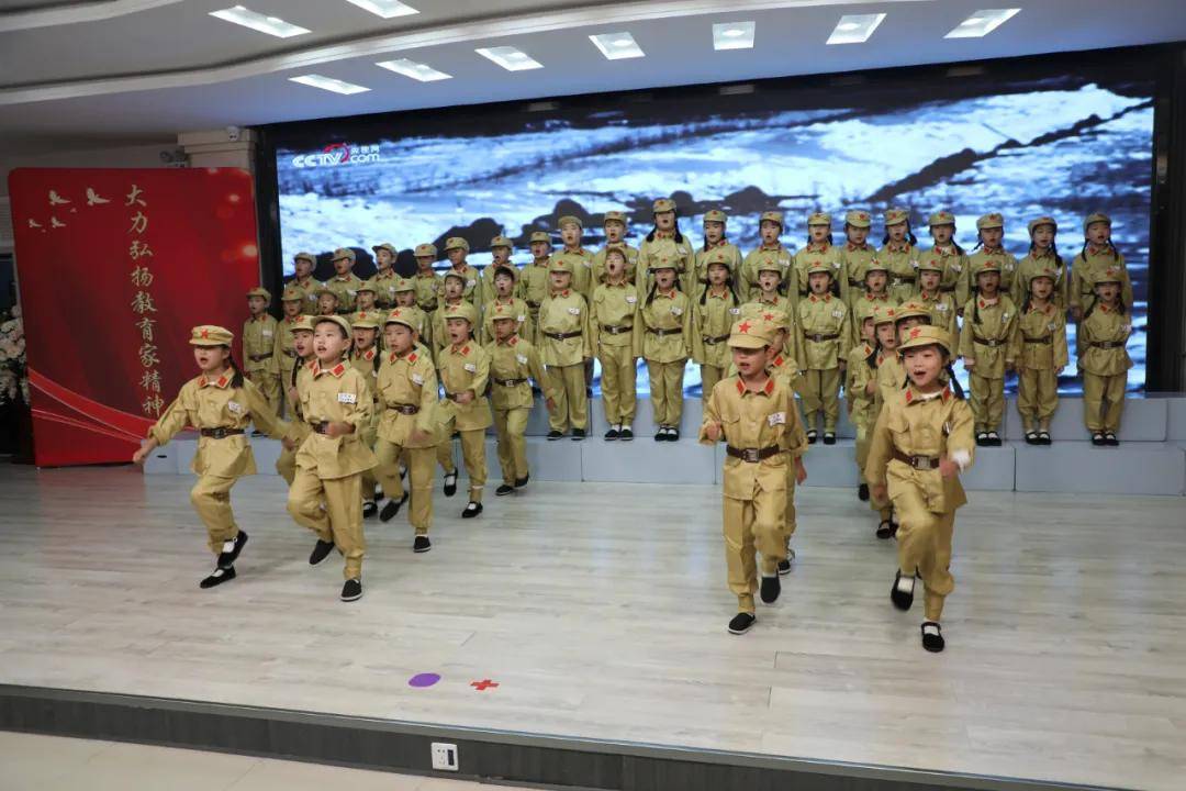 中国志愿军军歌表演,历史与荣耀的重现,中国志愿军军歌表演,再现历史荣耀时刻