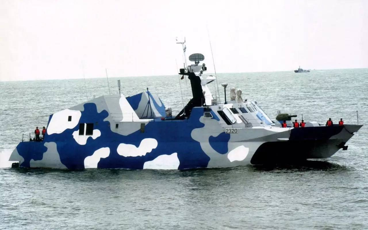 关于022导弹艇加装红旗-10的探讨,022导弹艇红旗-10加装探讨,升级战力与战略部署的考量