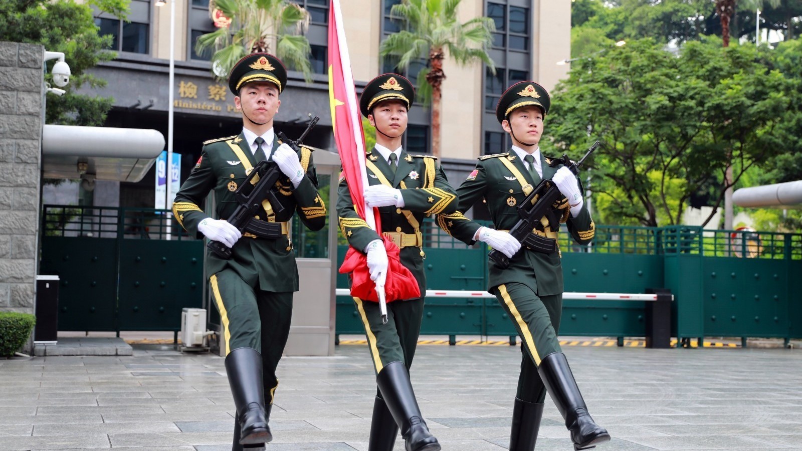 澳门仪仗队视频,展现荣誉与精神的独特风采,澳门仪仗队,荣誉与精神的独特风采展示视频