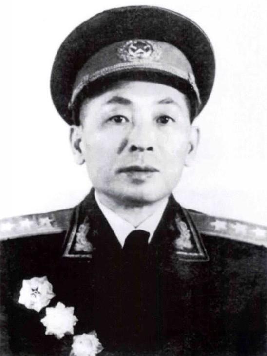 上将与省委书记,领导力量的交汇与协同,上将与省委书记,领导力量的交汇与协同作战