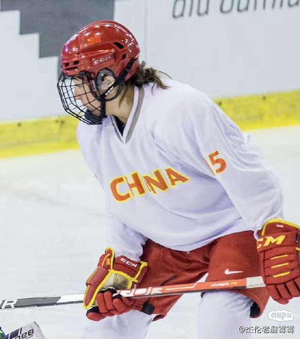中国女冰图片,展现坚韧与荣耀的瞬间,中国女冰的坚韧与荣耀瞬间图片展