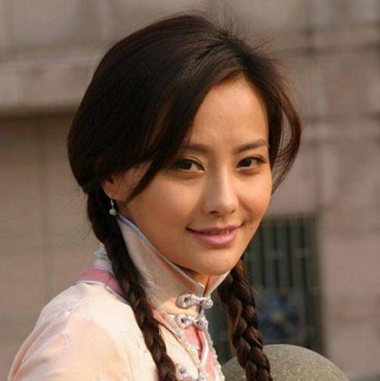 邓嫁先的女儿现在的生活与事业,一位杰出科学家的后代之光,邓嫁先女儿现今生活与事业,杰出科学家后代之光