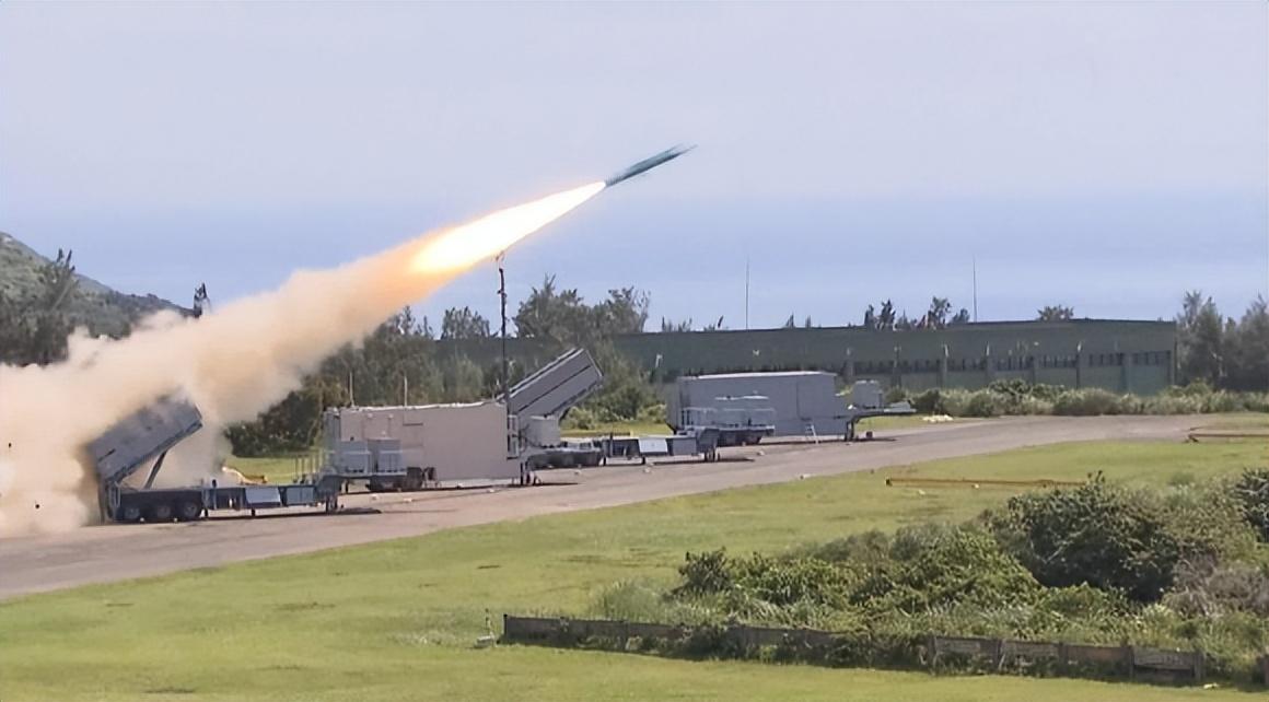 雄风三导弹,揭示其神秘面纱与重要性,雄风三导弹,揭秘神秘面纱与战略地位