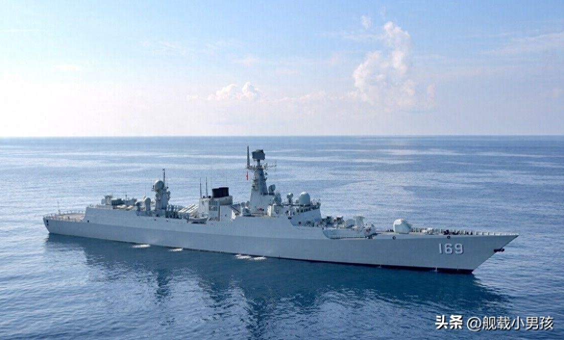 中国海军舰艇一览表 2023最新概览,中国海军舰艇最新概览(2023版)