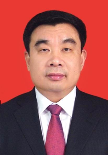 王宏,摄影干事在47集团军的卓越表现,王宏在47集团军摄影领域的杰出表现风采