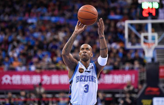 最新消息,马布里留在CBA有望,已接触一支球队洽谈未来合作,马布里有望留在CBA,已接触新球队洽谈合作未来