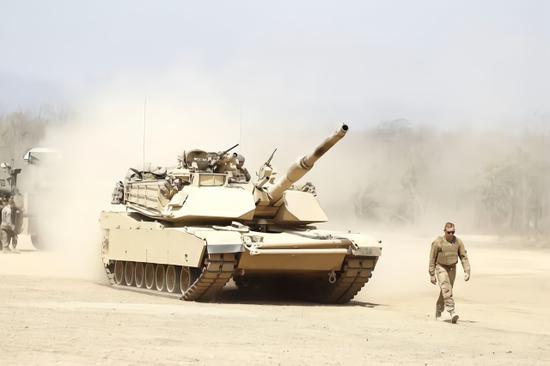 VT4与M1A2,两种主战坦克的对比研究,VT4与M1A2主战坦克对比研究分析