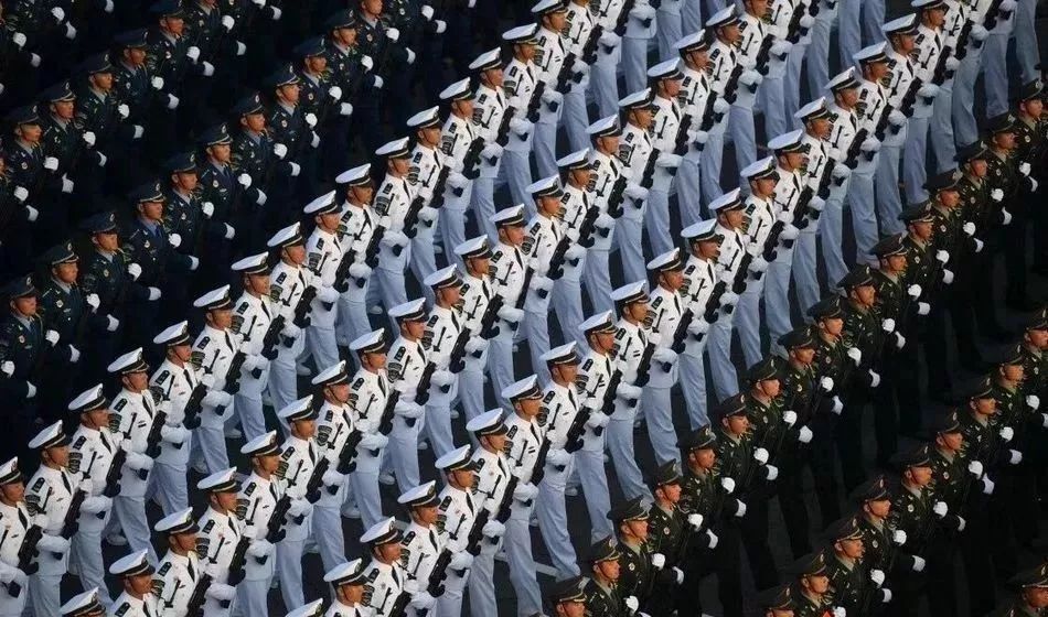 香港警队国庆阅兵，展现力量与荣耀，香港警队国庆阅兵，力量与荣耀的展现