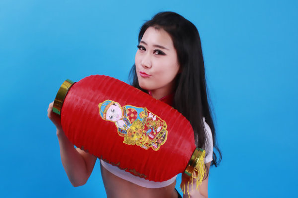 王中王六肖选一肖，策略、智慧与选择的哲学，策略、智慧与选择的哲学，王中王六肖选一肖的探讨