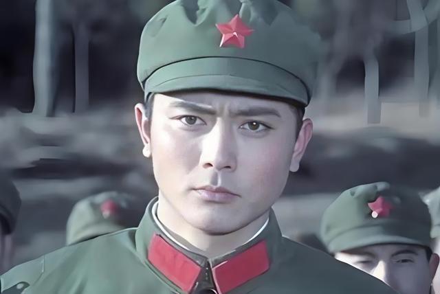 揭秘十二集团军历任副军长,英勇无畏的军事领袖们,揭秘十二集团军历任副军长,英勇无畏的军事领袖群像