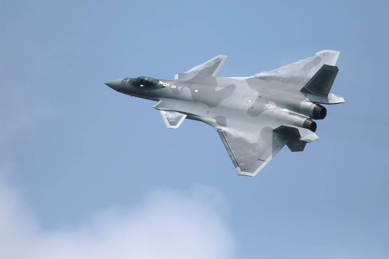 歼-18试飞高清视频，揭秘中国尖端战斗机的辉煌成就，歼-18试飞精彩瞬间，中国尖端战斗机辉煌成就揭秘