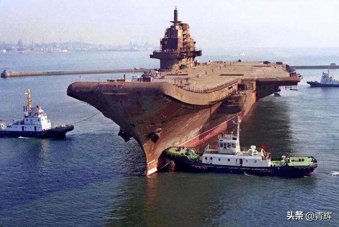 航空母舰传奇，青少年军事爱好培养的重要性与策略，航空母舰传奇，青少年军事爱好培养的重要性与策略探讨