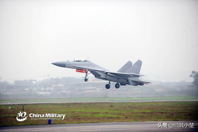 歼-16最新数量及其对中国空军力量的影响，歼-16最新数量与中国空军力量的跃升影响
