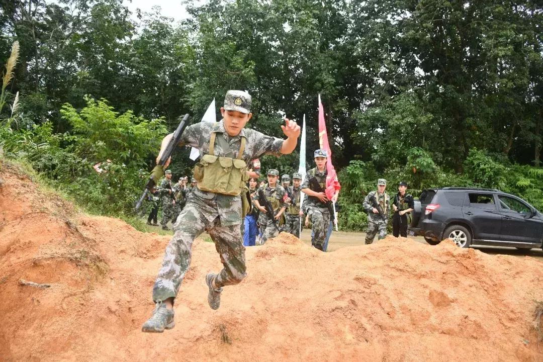 军事最新新闻与今日关注,全球安全态势的演变与挑战,全球军事动态与全球安全态势的挑战及演变趋势最新报道