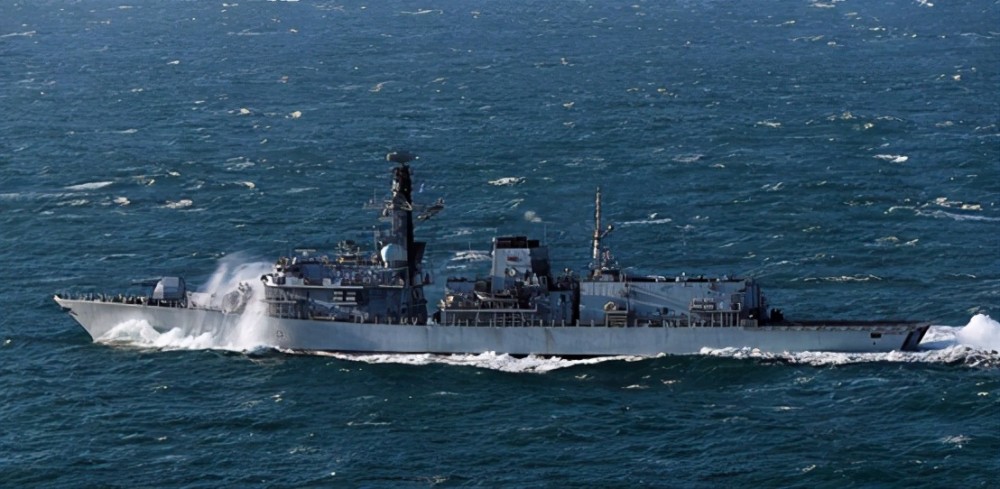 英国海军现状，实力分析与发展展望，英国海军实力解析，现状评估与未来展望