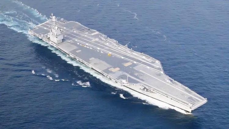 苏联航母乌里扬诺夫斯克号,历史的见证与时代的印记,苏联航母乌里扬诺夫斯克号,历史的见证与时代的荣耀